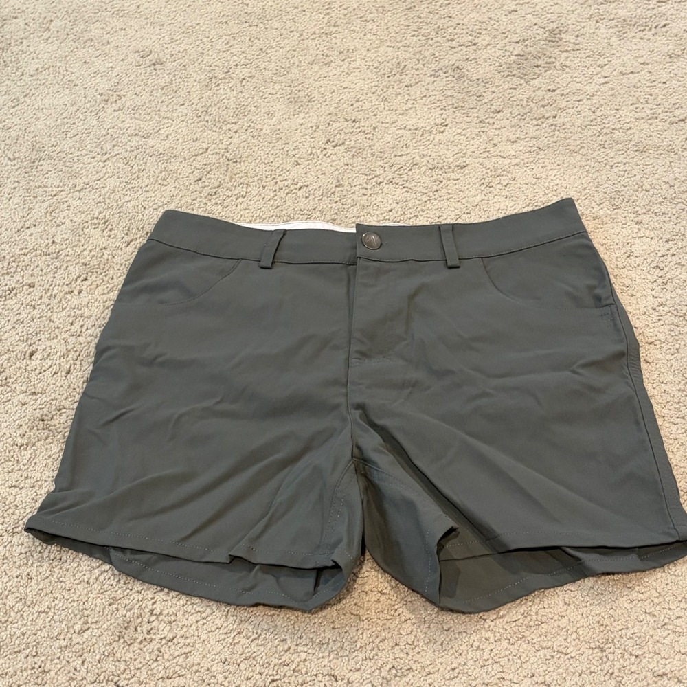 Flylow Gear Womens Gray Stretch Hiking Outdoor Shorts Size 6 Style 0072